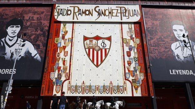 Mosaic outside Sevilla's stadium