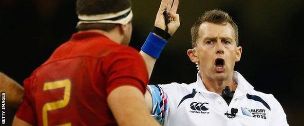 Referee Nigel Owens lays down the law to France in the Rugby World Cup