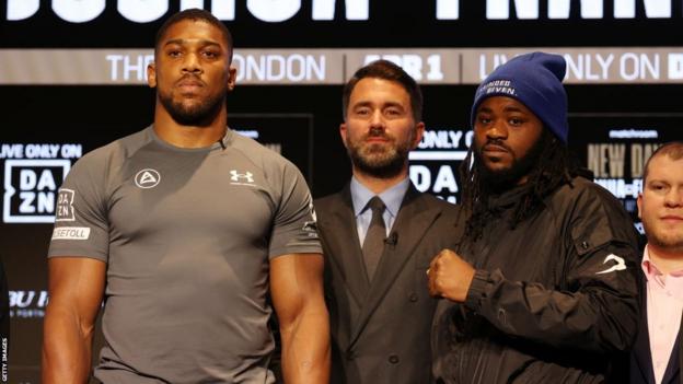 Anthony Joshua and Jermaine Franklin airs  for pictures