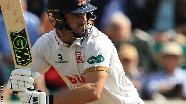 Ryan Ten Doeschate Essex Captain Given Two Match Suspension Bbc Sport