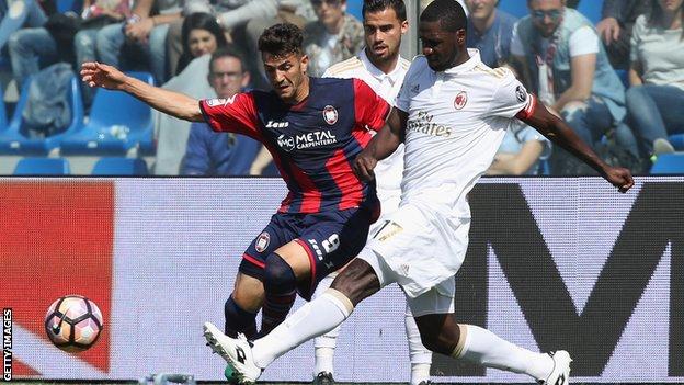 Crotone v AC Milan