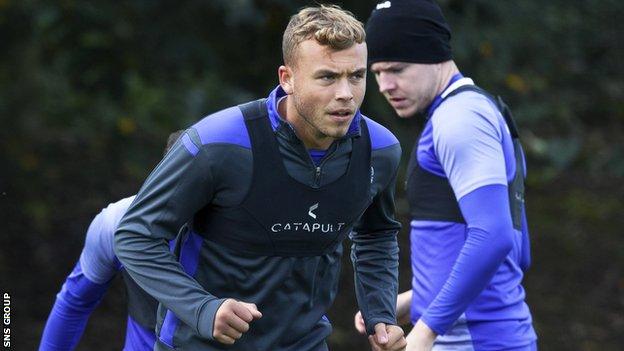 Le défenseur des Hibs Ryan Porteous à l'entraînement