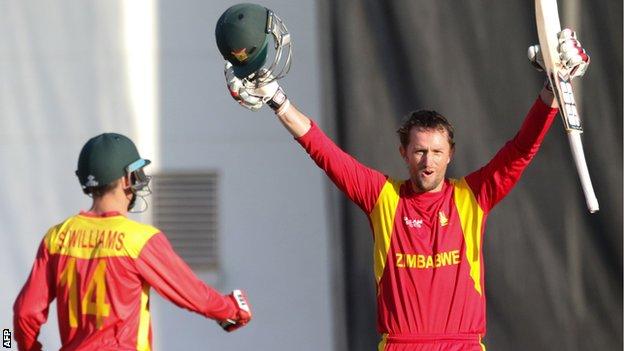 Craig Ervine celebrates his century