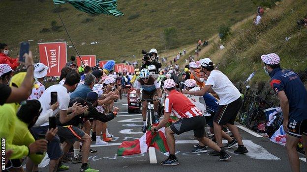Fans on the Tour de France stage 8