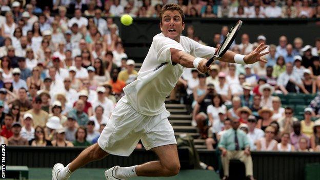 Justin Gimelstob playing at Wimbledon in 2005