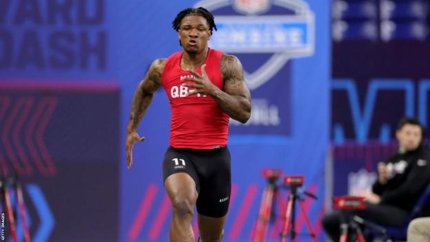 Anthony Richardson running at the NFL combine in 2023