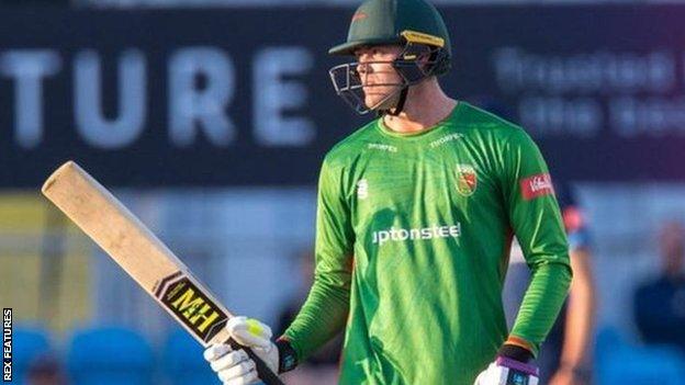 Louis Kimber: Leicestershire batsman isolating after contact's positive