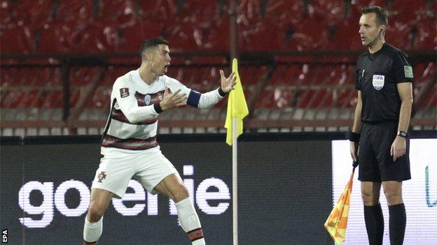 Serbia 2-2 Portugal: Diogo Jota scores twice & Cristiano Ronaldo left  fuming - BBC Sport