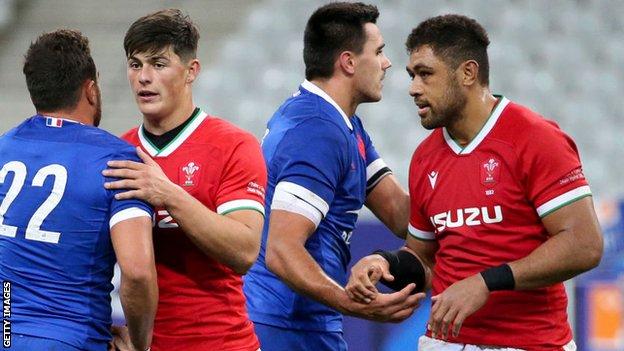 Wales' Louis Rees-Zammit and Taulupe Faletau