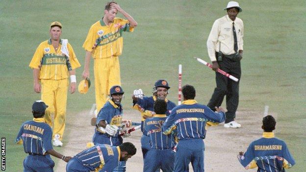 Sri Lanka celebrate winning the 1996 World Cup