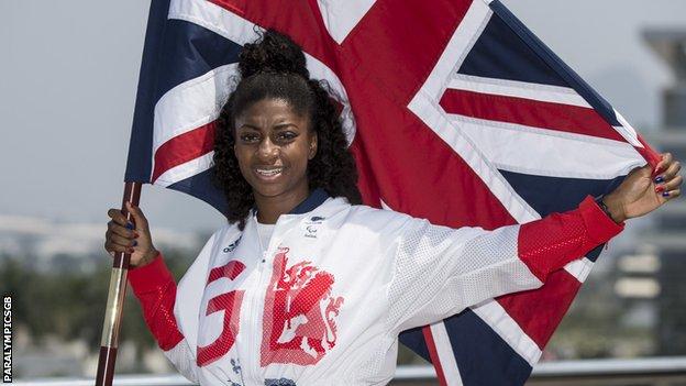 Kadeena Cox with the GB flag