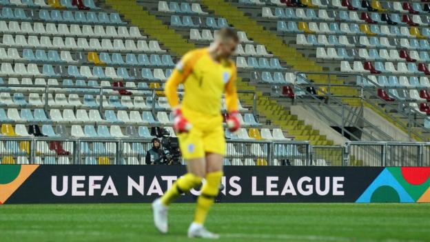Croatia 0-0 England: The game that turned 'eerie' and all a bit 'weird' - BBC Sport