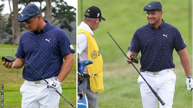 Bryson DeChambeau hält seinen Fahrer, nachdem er ihn während der US PGA Championship gebrochen hat