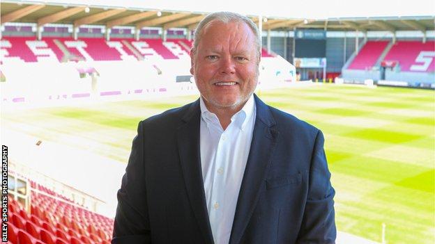 Simon Muderack replaced former Scarlets chairman Nigel Short in 2020
