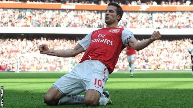 Arsenal's Robin van Persie celebrates scoring