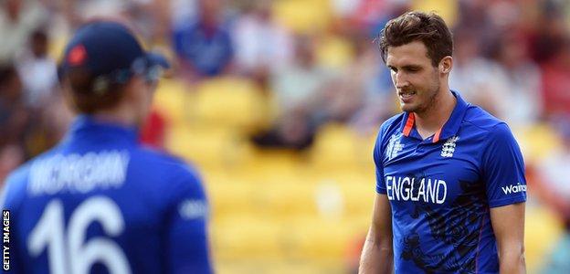 Steven Finn looks dejected during the 2015 World Cup