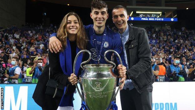 Kai Havertz pictured with his girlfriend and brother