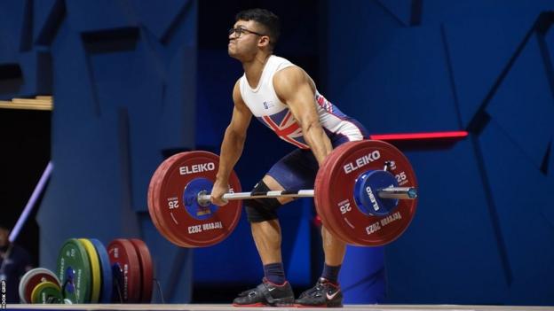 Jonathan Chin: Bristol weightlifter to make Commonwealth Championships ...