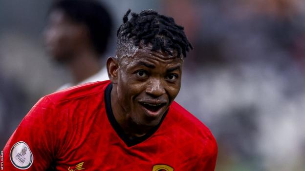 Angola forward Gelson Dala celebrates scoring his team's second goal during the Africa Cup of Nations Afcon 2023 group D football match between Mauritania and Angola at Stade de la Paix in Bouake