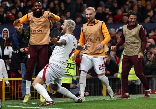 Man Utd 2-3 Galatasaray: Late Mauro Icardi strike seals victory for  visitors - BBC Sport