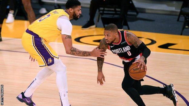 Damian Lillard against LA Lakers