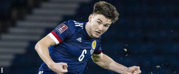 Il difensore scozzese Kieran Tierney