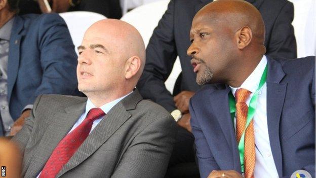 Fifa president Gianni Infantino and Rwanda FA boss Vincent Nzamwita