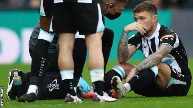 Kieran Trippier had to come off after 48 minutes against Aston Villa