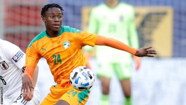 Christian Kouame in action for Ivory Coast