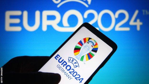 UEFA confirma. Rússia banida do Euro 2024