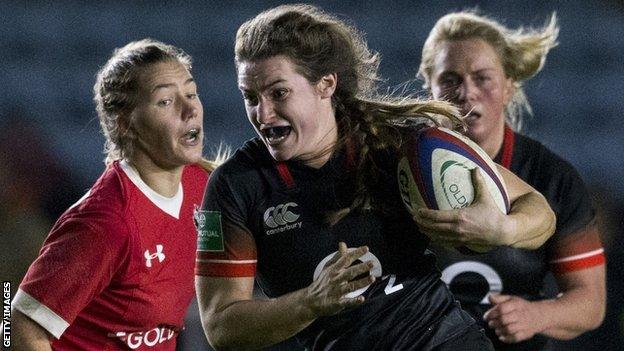 Jo Brown (centre) in action for England against Canada in 2017