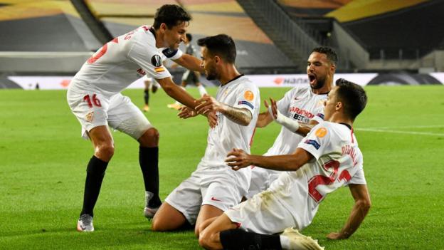 Sevilla end Man Utd's Europa League hopes