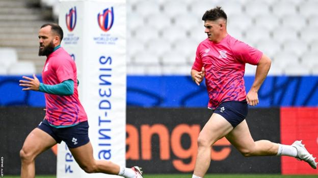 Jamison Gibson-Park and Dan Sheehan run during Ireland's captain's run