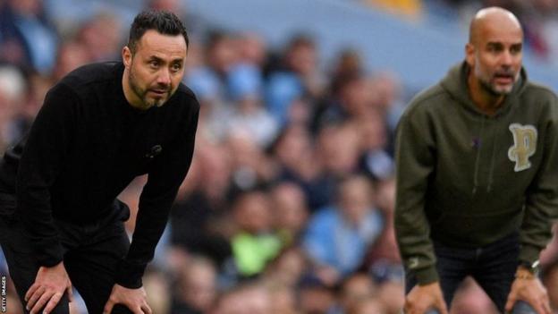 Roberto De Zerbi and Pep Guardiola on the touchline