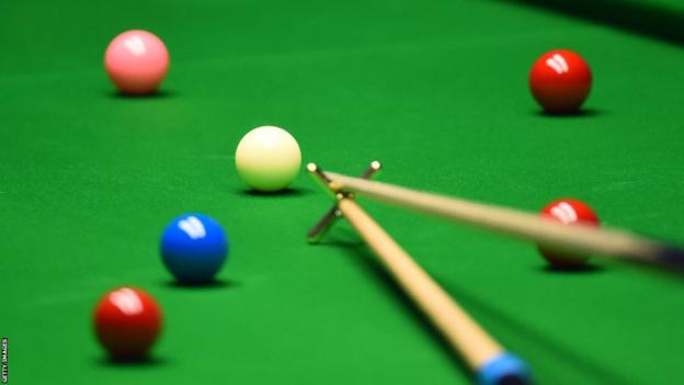 Snooker balls