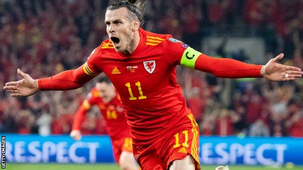 Gareth Bale: Wales and Real Madrid forward hits back at Spanish media - BBC  Sport