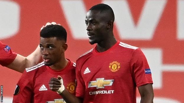 Coéquipiers de Côte d'Ivoire et de Manchester United Amad Diallo (à gauche) avec Eric Bailly