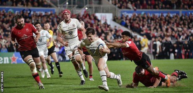 Dupont scores a late try for Toulouse against Ulster