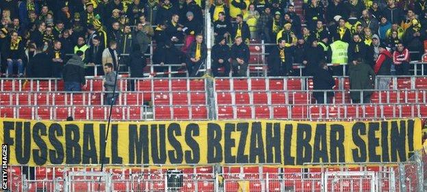 Dortmund fans and banner