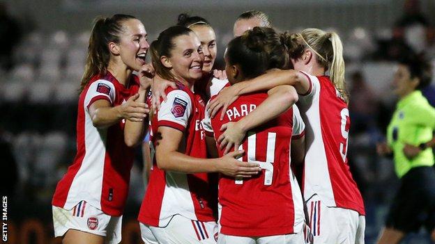 Arsenal players celebrate