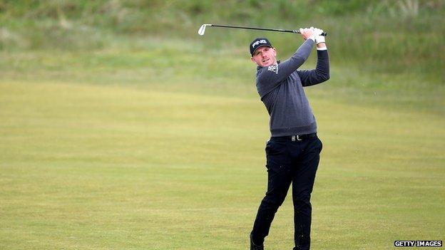 British Masters: Matt Wallace leads by one shot in Southport - BBC Sport