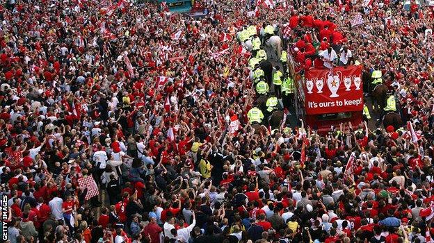 Liverpool parade the Champions League trophy in 2005