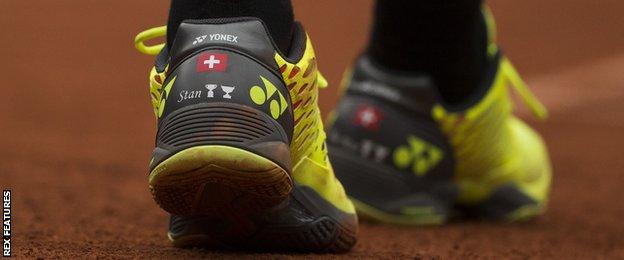 stan wawrinka shoes