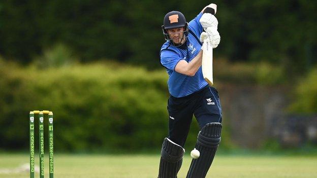 George Dockrell heeft tot nu toe anderhalve eeuw hit dit seizoen voor Leinster Lightning