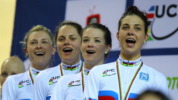 Former Olympic cyclist Melissa Hoskins with her medal at the 2015 World Track Cycling Championships