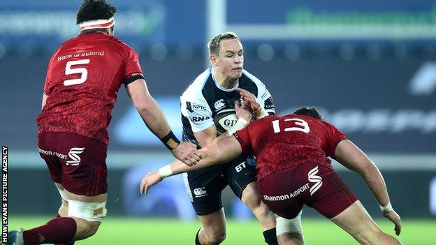 Ospreys' Hanno Dirksen in action against Munster