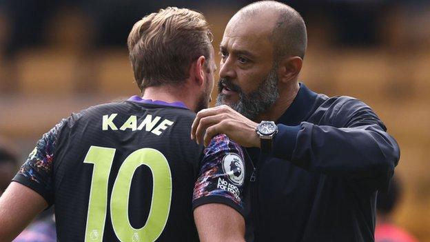 Former Tottenham manager Nuno Espirito Santo (right) with striker Harry Kane (left)