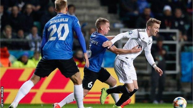 Coupe du monde 2022, Qatar: qui sont les adversaires du groupe de qualification du Pays de Galles?
- Euro 2020 Estonie / Allemagne