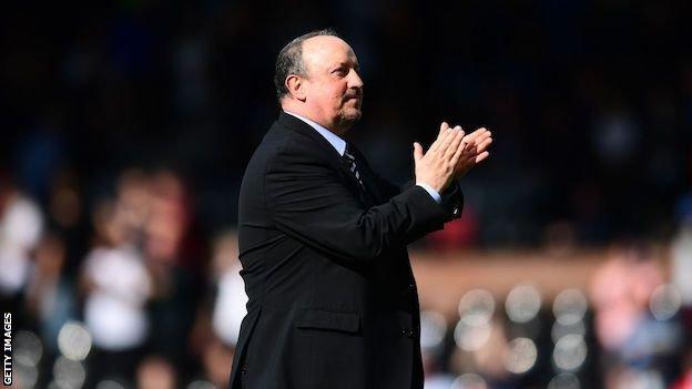 Rafael Benitez, 2019'da Newcastle kalabalığını alkışladı