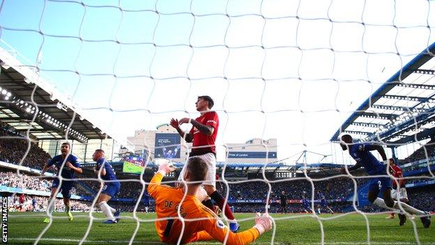 Ross Barkley scores for Chelsea